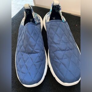 Vera Bradley Blue Floral Slip-On Sneakers